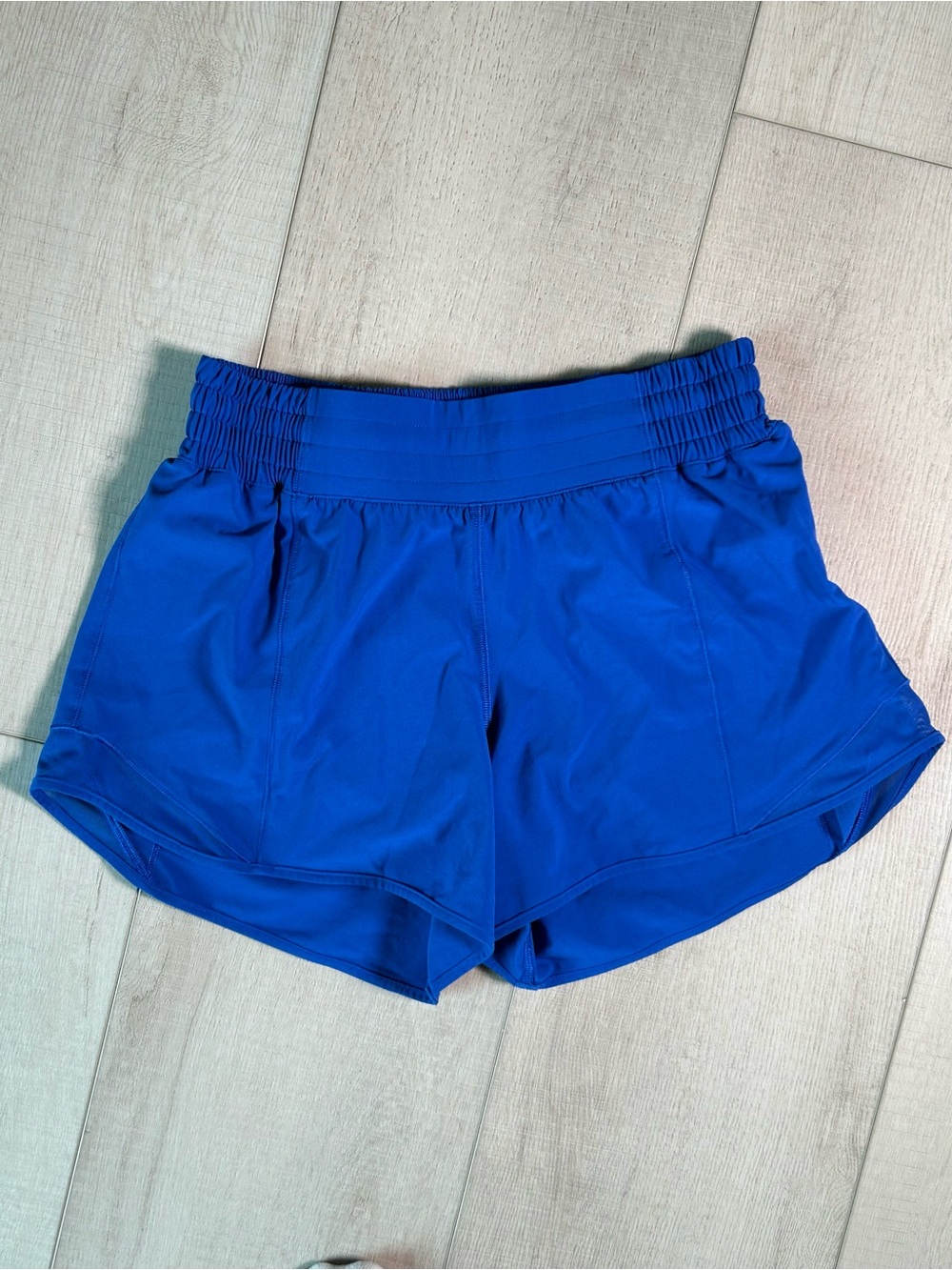 Lululemon shorts 6